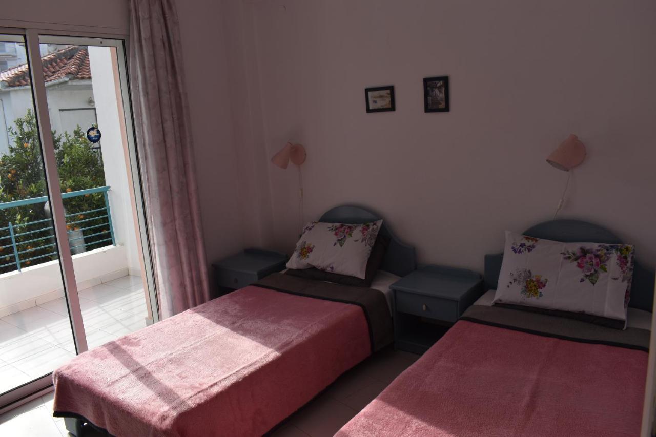 Niki Apartments ポリフロノ エクステリア 写真