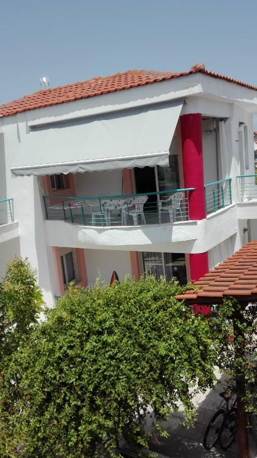 Niki Apartments ポリフロノ エクステリア 写真